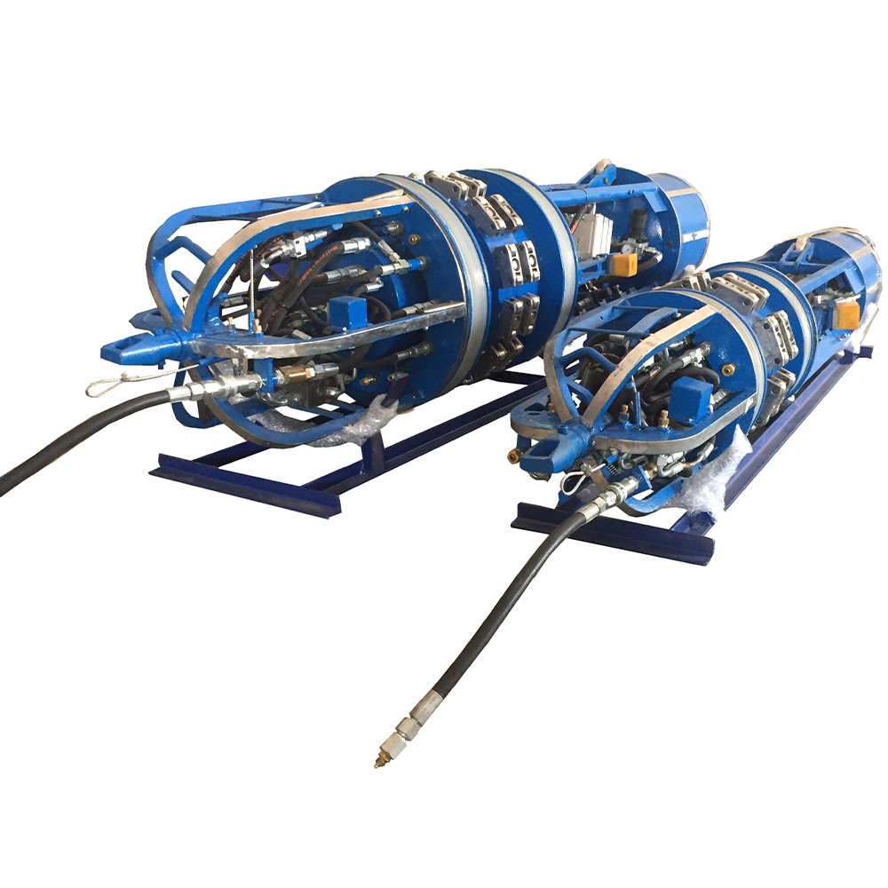 Pneumatic Clamp With Purging Arrangement